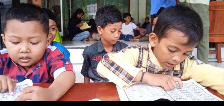 Kegiatan TPA Masjid Al-Ahmad Selo TimurĀ